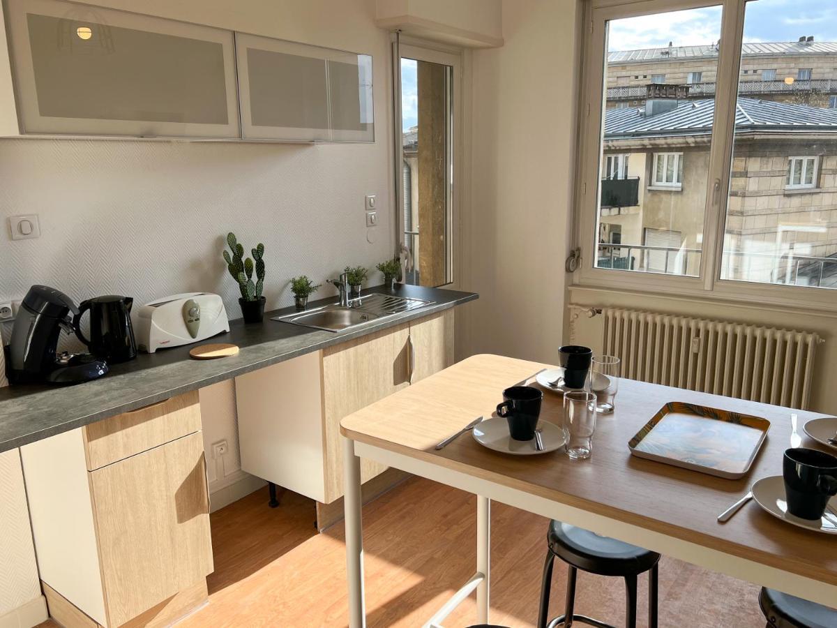 Chambres Privees -Private Room- Dans Un Spacieux Appartement - 100M2 Centre Proche Gare Mulhouse Luaran gambar