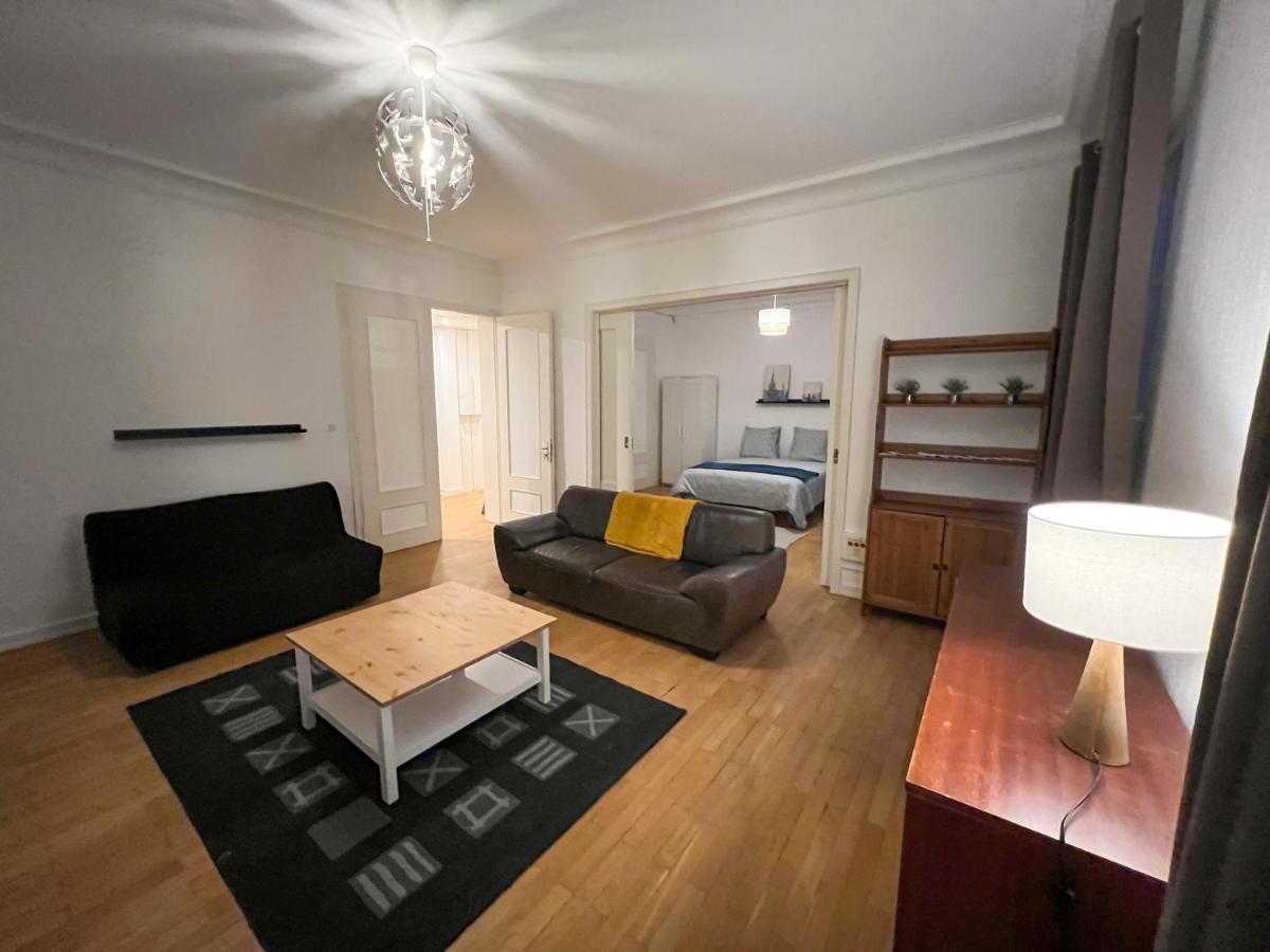 Chambres Privees -Private Room- Dans Un Spacieux Appartement - 100M2 Centre Proche Gare Mulhouse Luaran gambar