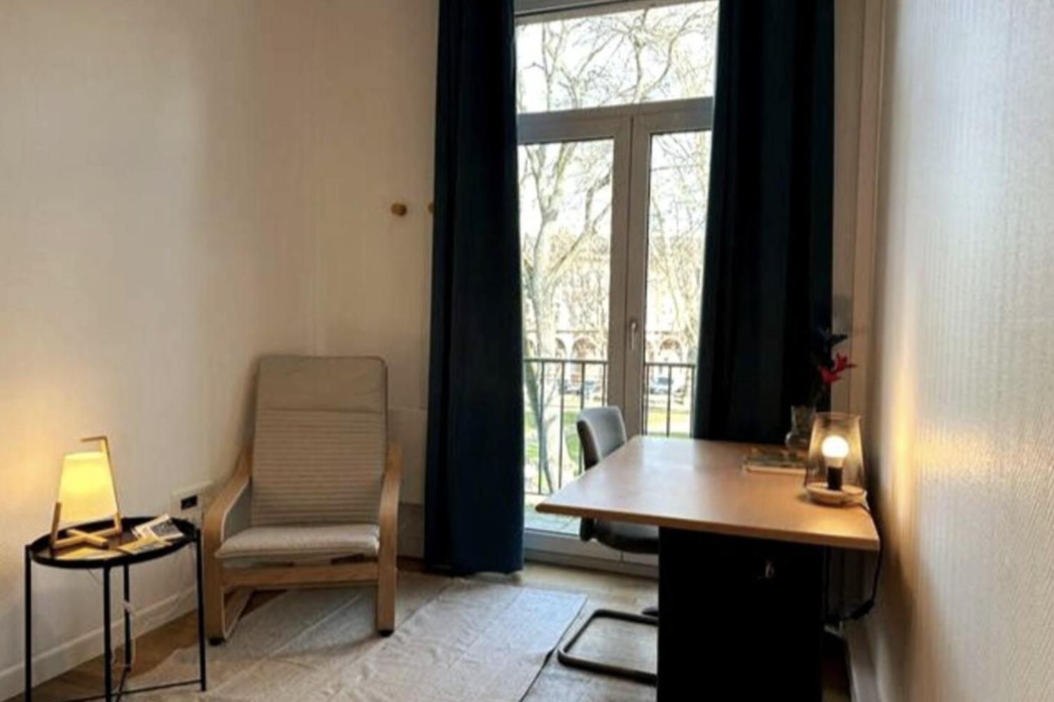 Chambres Privees -Private Room- Dans Un Spacieux Appartement - 100M2 Centre Proche Gare Mulhouse Luaran gambar